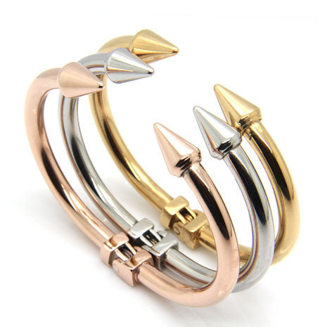 18K Arrow Bangle - Her Teen Dream