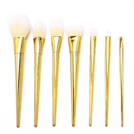 Seven Piece Gold Makeup Brushes - Her Teen Dream